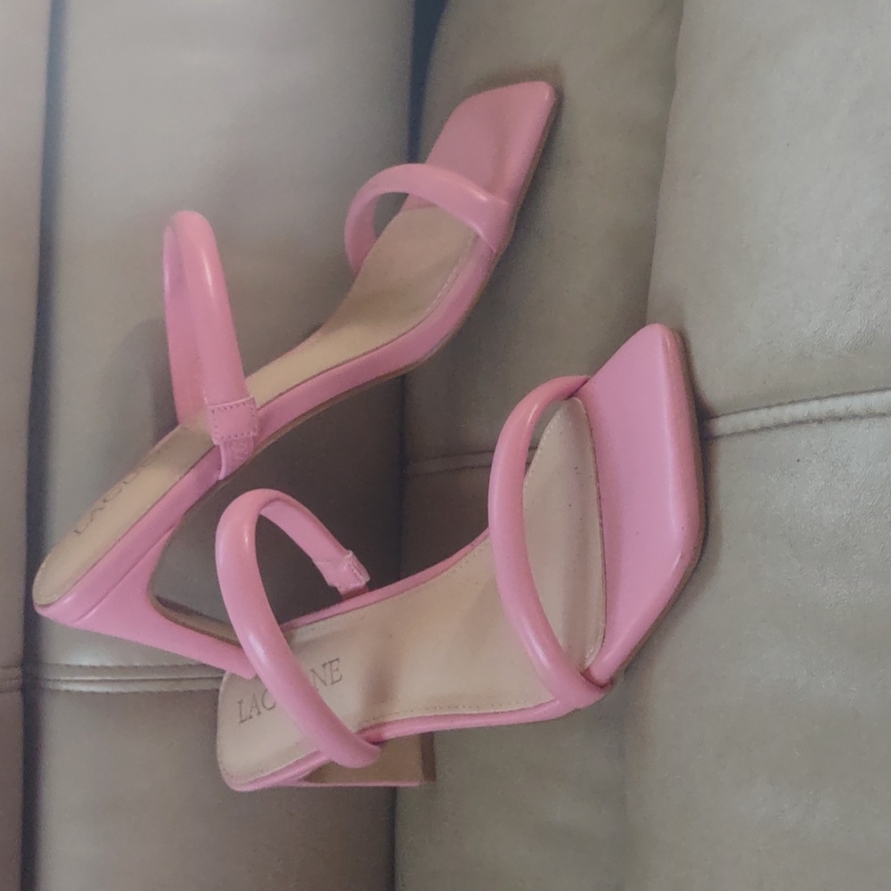 Square toe pink slip on sandals Lacuone 7.5